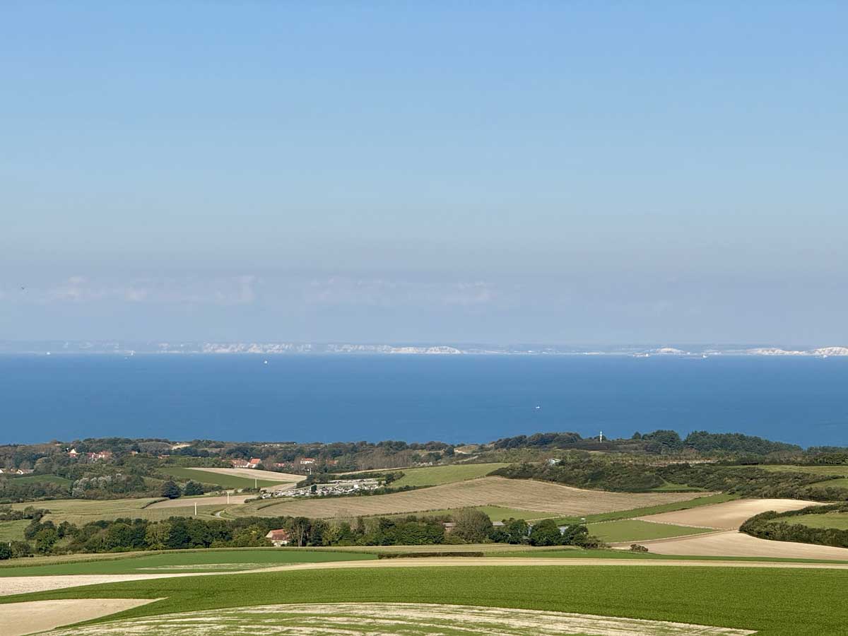 La campagne de Wissant et Audembert avec la vue sur la mer